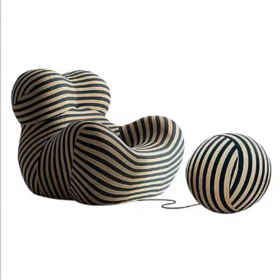 Gaetano Pesce La Mamma